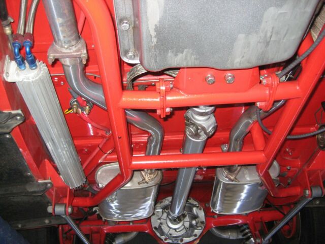 Ford 2-Door Sedan 1932 image number 32