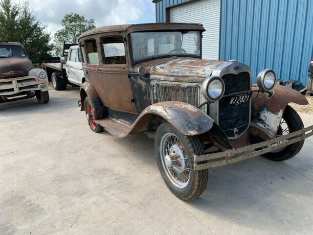 Ford Model A 1931 image number 2