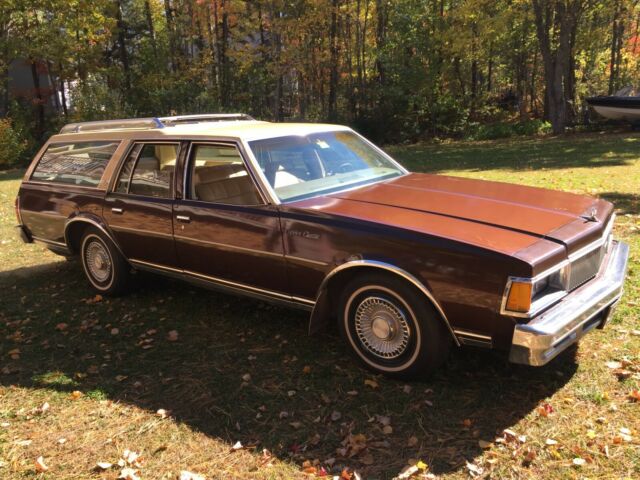 Chevrolet Caprice 1977 image number 2