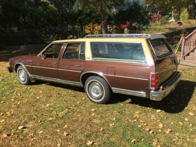 Chevrolet Caprice 1977 image number 25