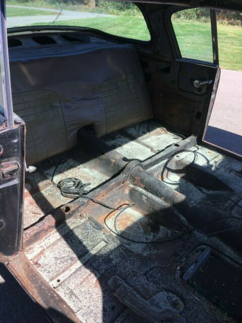 Studebaker Commander 1953 image number 2
