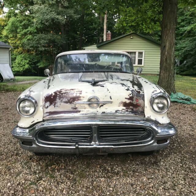 Oldsmobile Eighty-Eight 1956 image number 8
