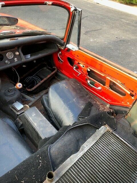 Sunbeam Alpine 1968 image number 14