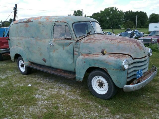 Chevrolet Suburban 1951 image number 1
