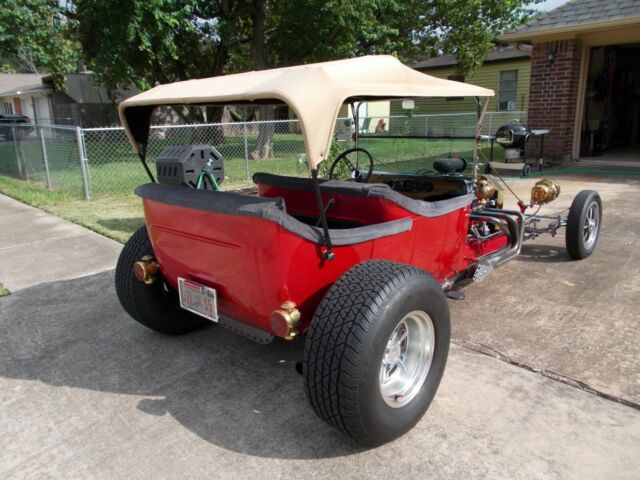 Ford Model T 1923 image number 1