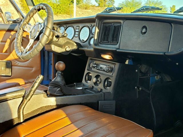 MG MGB 1977 image number 3