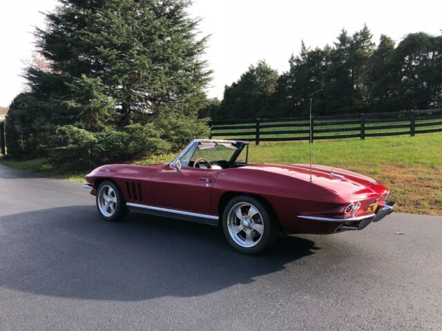Chevrolet Corvette 1966 image number 0