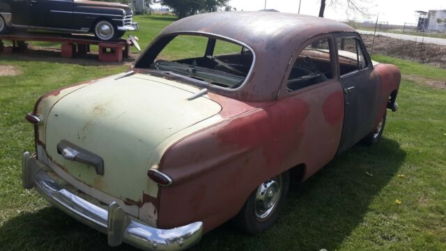 Ford Crestliner 1950 image number 2