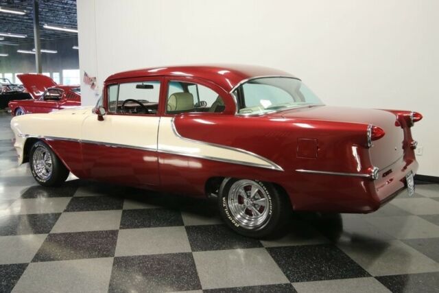 Oldsmobile Eighty-Eight 1955 image number 8