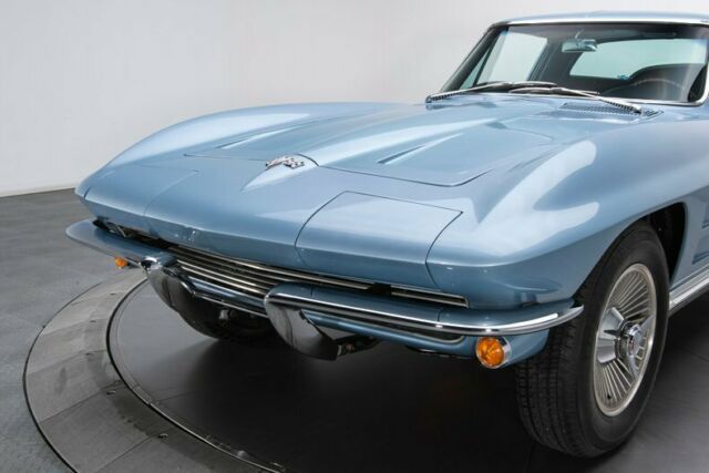 Chevrolet Corvette 1964 image number 34