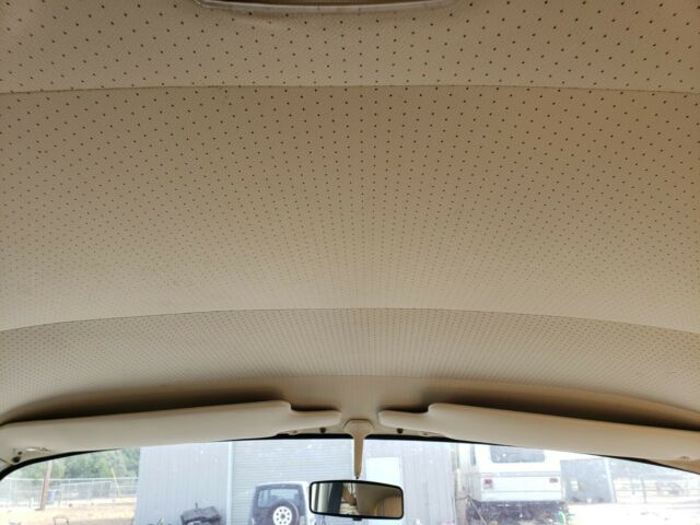 Volkswagen Bus/Vanagon 1974 image number 33