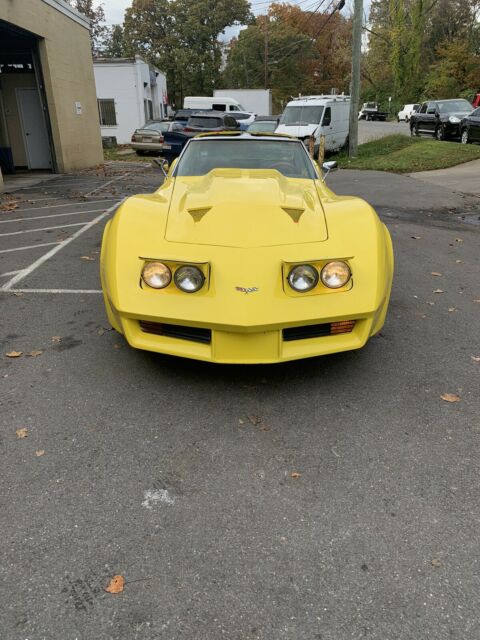 Chevrolet Corvette 5.7 1976 image number 24