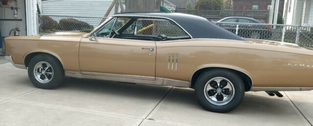 Pontiac Le Mans 1967 image number 1