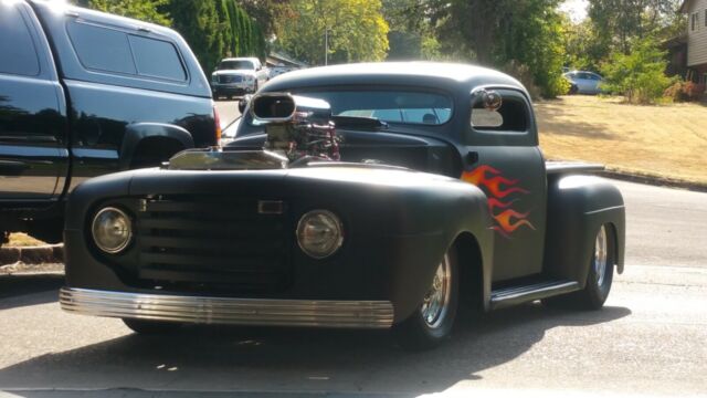 Ford F-100 1952 image number 1