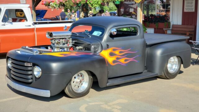 Ford F-100 1952 image number 2