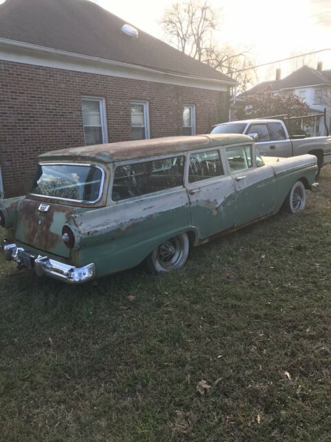 Ford Country Squire 1957 image number 10