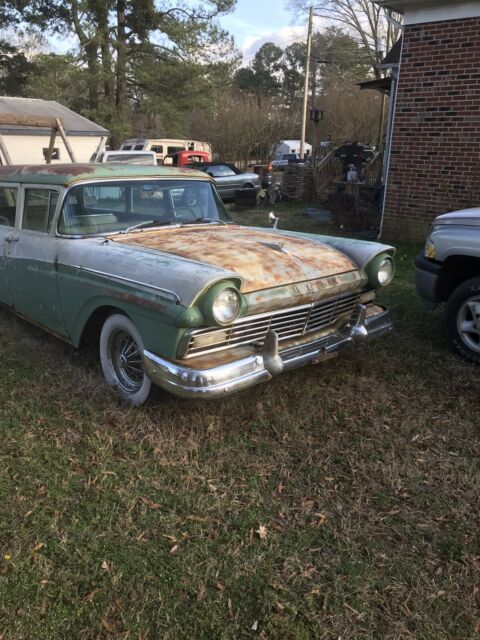 Ford Country Squire 1957 image number 5
