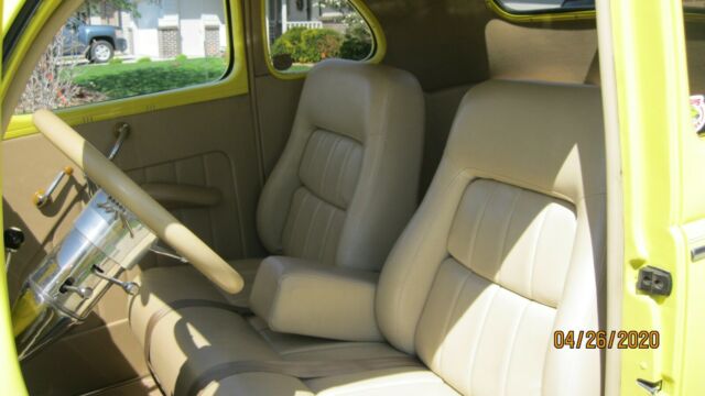 Ford Deluxe 1939 image number 24
