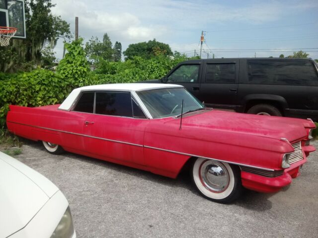 Cadillac coupe deville 1964 image number 2