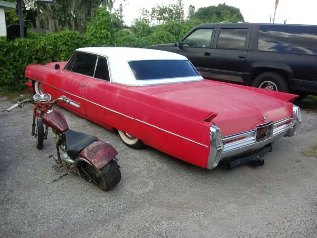 Cadillac coupe deville 1964 image number 3