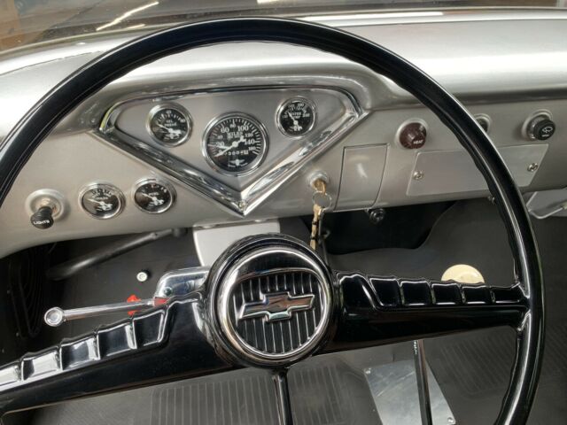 Chevrolet Pickup 1955 image number 9