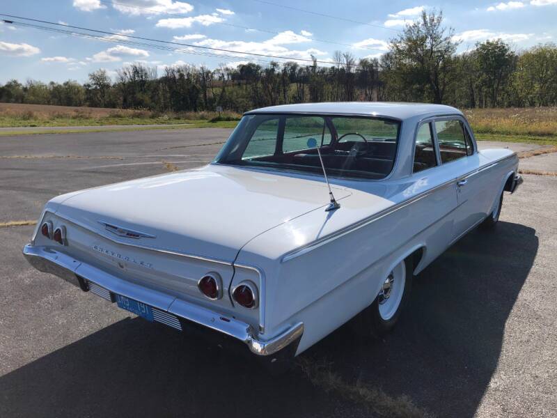Chevrolet Bel Air/150/210 1962 image number 22