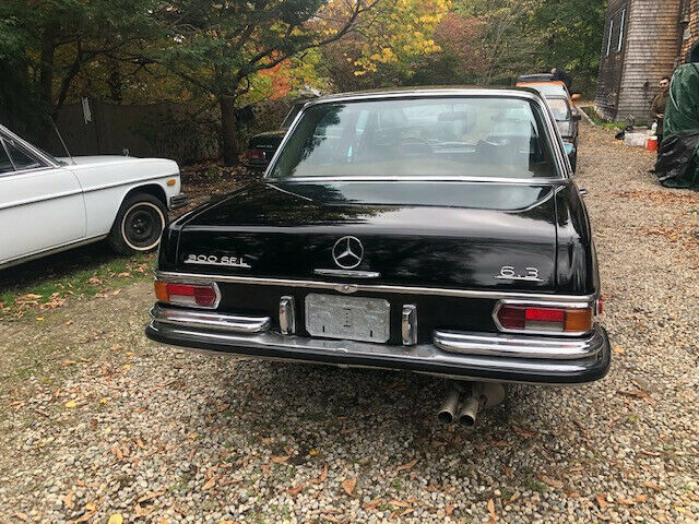 Mercedes-Benz 300-Series 1972 image number 30