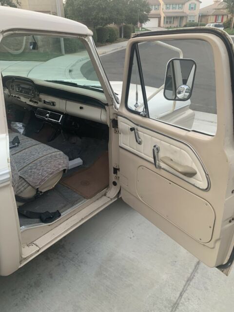 Ford F250 1966 image number 44
