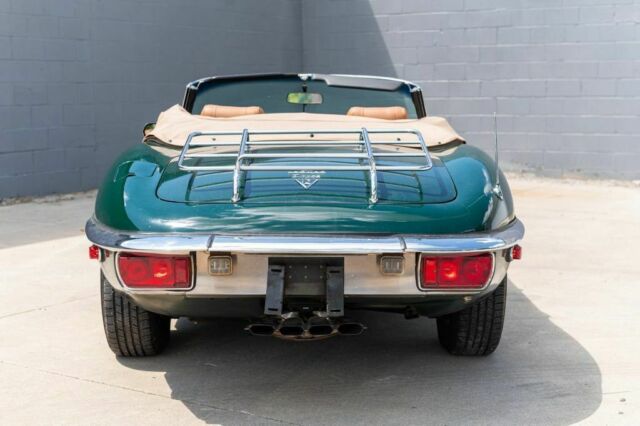 Jaguar E-Type 1973 image number 6