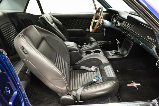 Ford Mustang 1967 image number 15