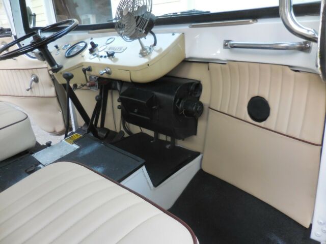 Jeep FC150 1957 image number 10
