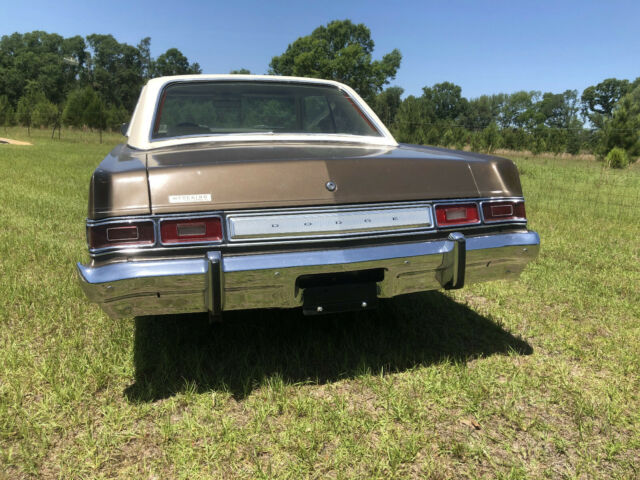 Dodge Dart Swinger 1974 image number 4