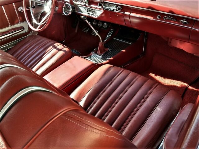 Ford Galaxie 1962 image number 6