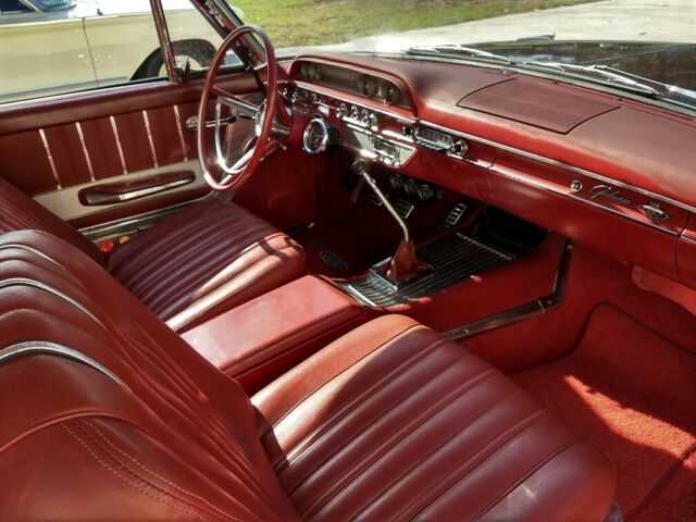 Ford Galaxie 1962 image number 9