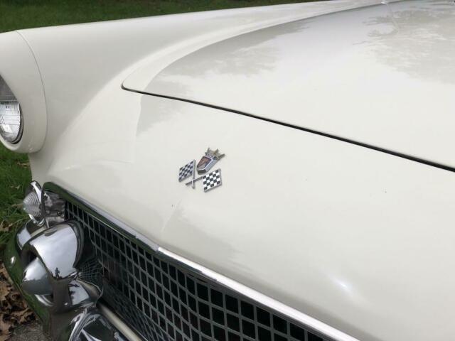 Ford Thunderbird 1955 image number 23