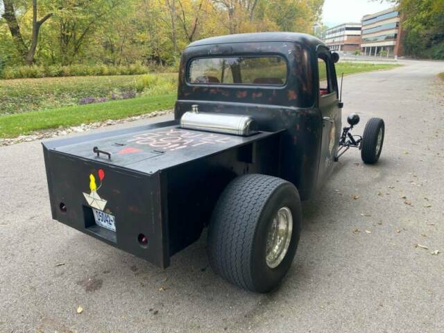 Ford F-100 1951 image number 28