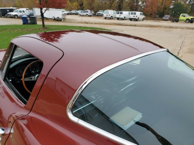 Chevrolet Corvette 1966 image number 13