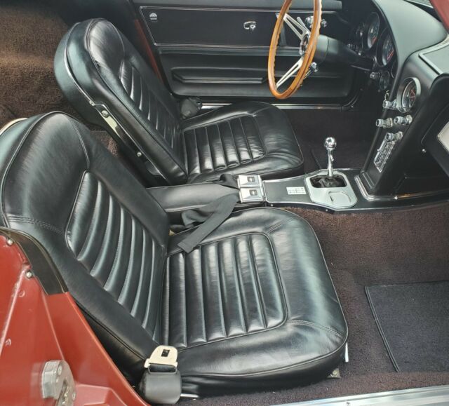 Chevrolet Corvette 1966 image number 41