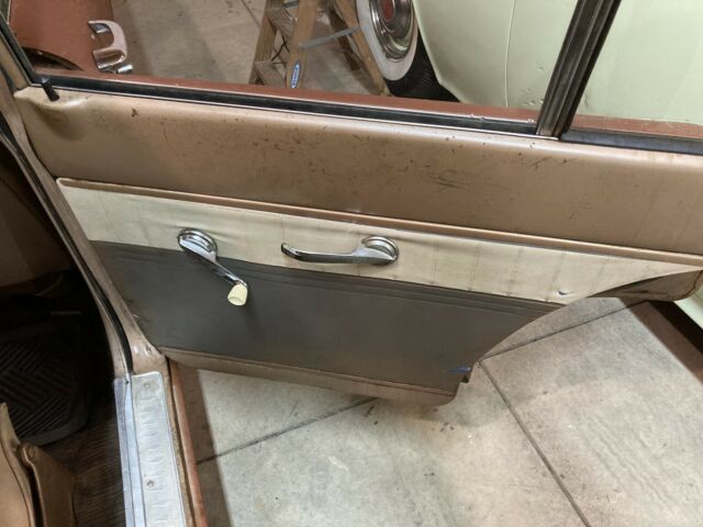 Ford Falcon 1960 image number 13