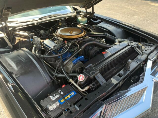 Cadillac Eldorado 1976 image number 22