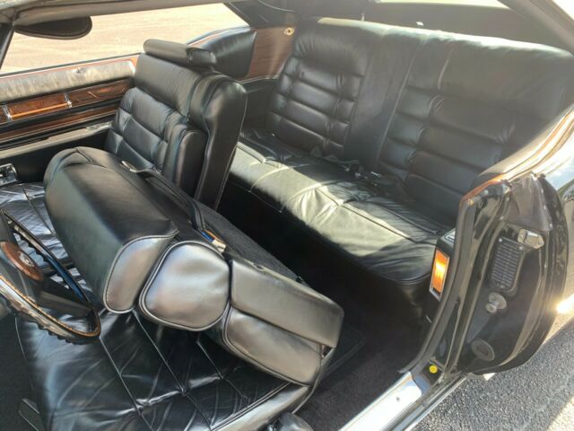 Cadillac Eldorado 1976 image number 37