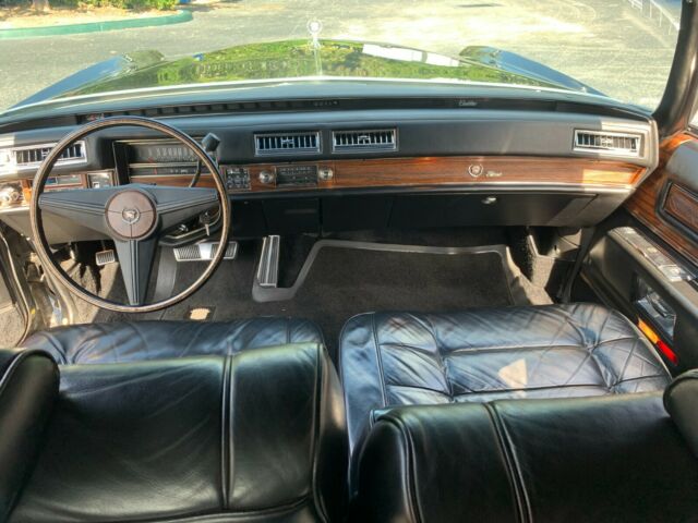 Cadillac Eldorado 1976 image number 38