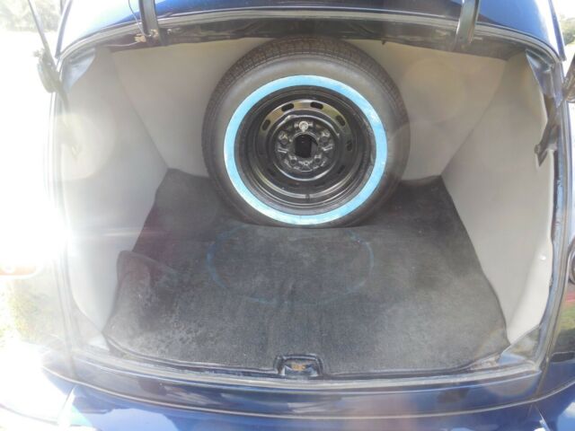 Ford Super Deluxe 1948 image number 28