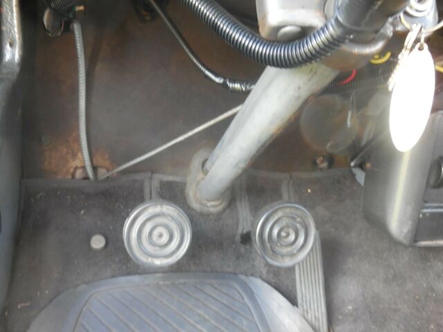 Ford Super Deluxe 1948 image number 35