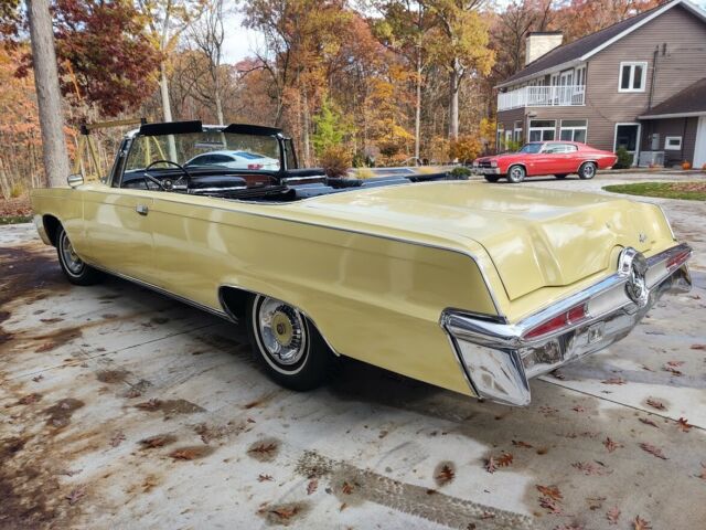 Chrysler Imperial 1966 image number 5