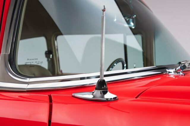 Chevrolet Bel Air/150/210 1956 image number 16