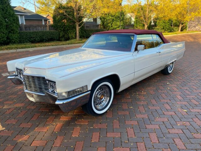 Cadillac DeVille 1969 image number 21