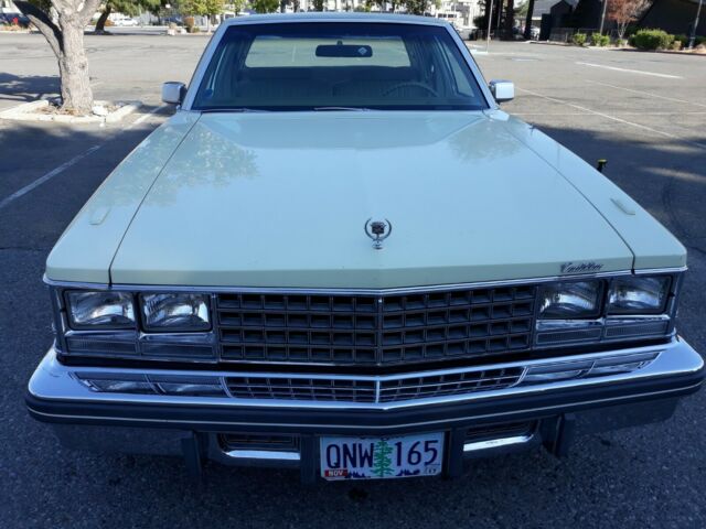 Cadillac Seville 1976 image number 1