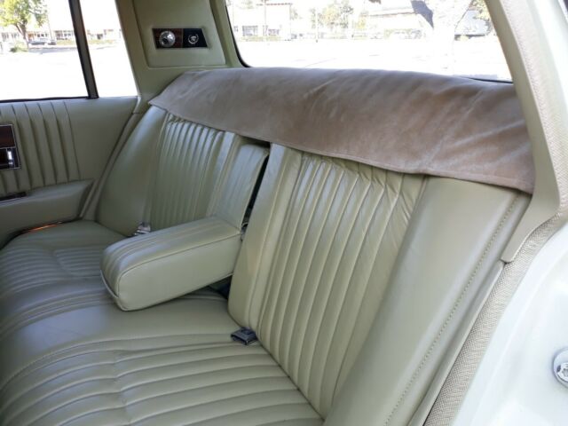 Cadillac Seville 1976 image number 22