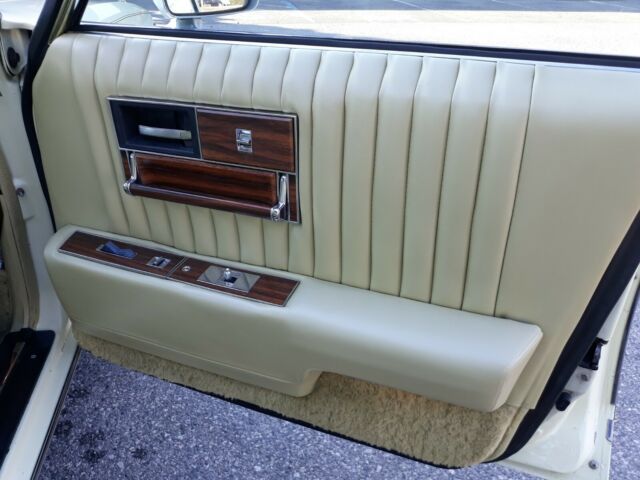Cadillac Seville 1976 image number 44